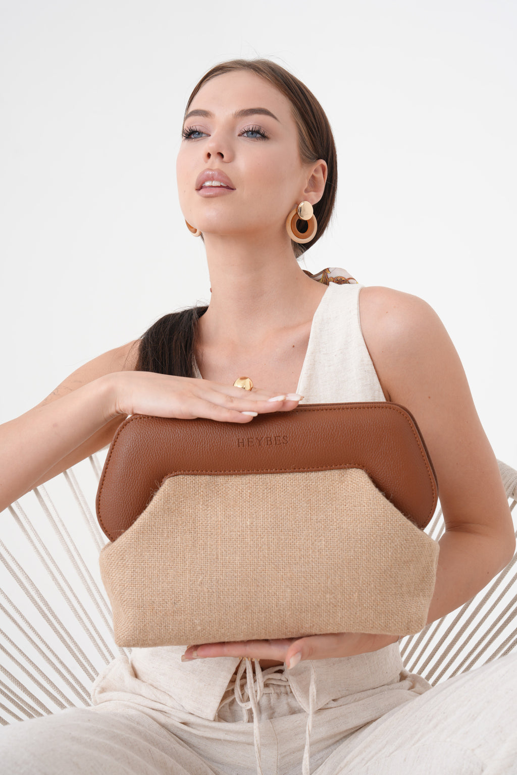 Heybes Kadın Kahve Deri Detaylı Jüt Clutch El Çantası