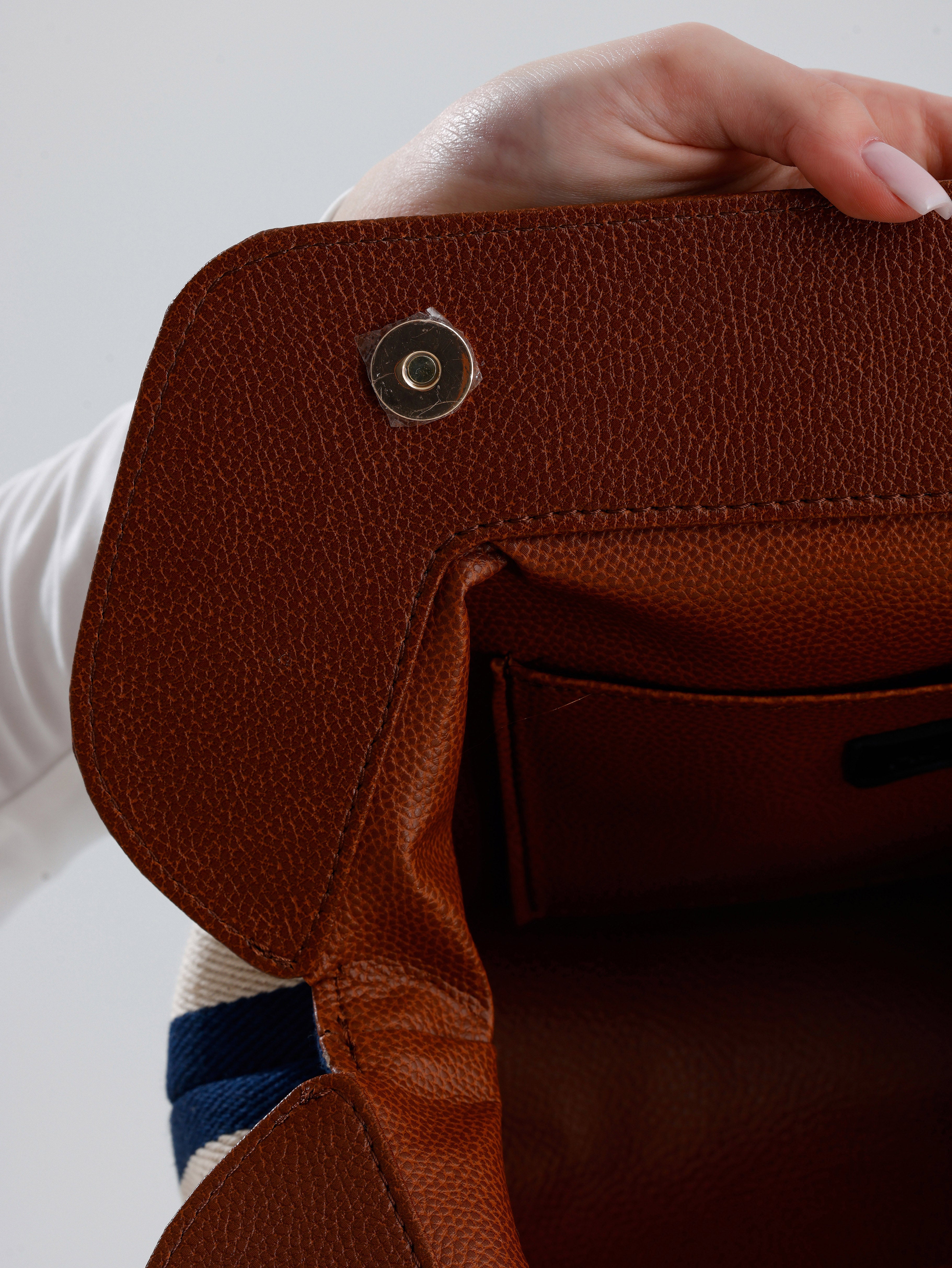 Heybes Kadın Çizgi Desenli Kanvas Clutch El Çantası