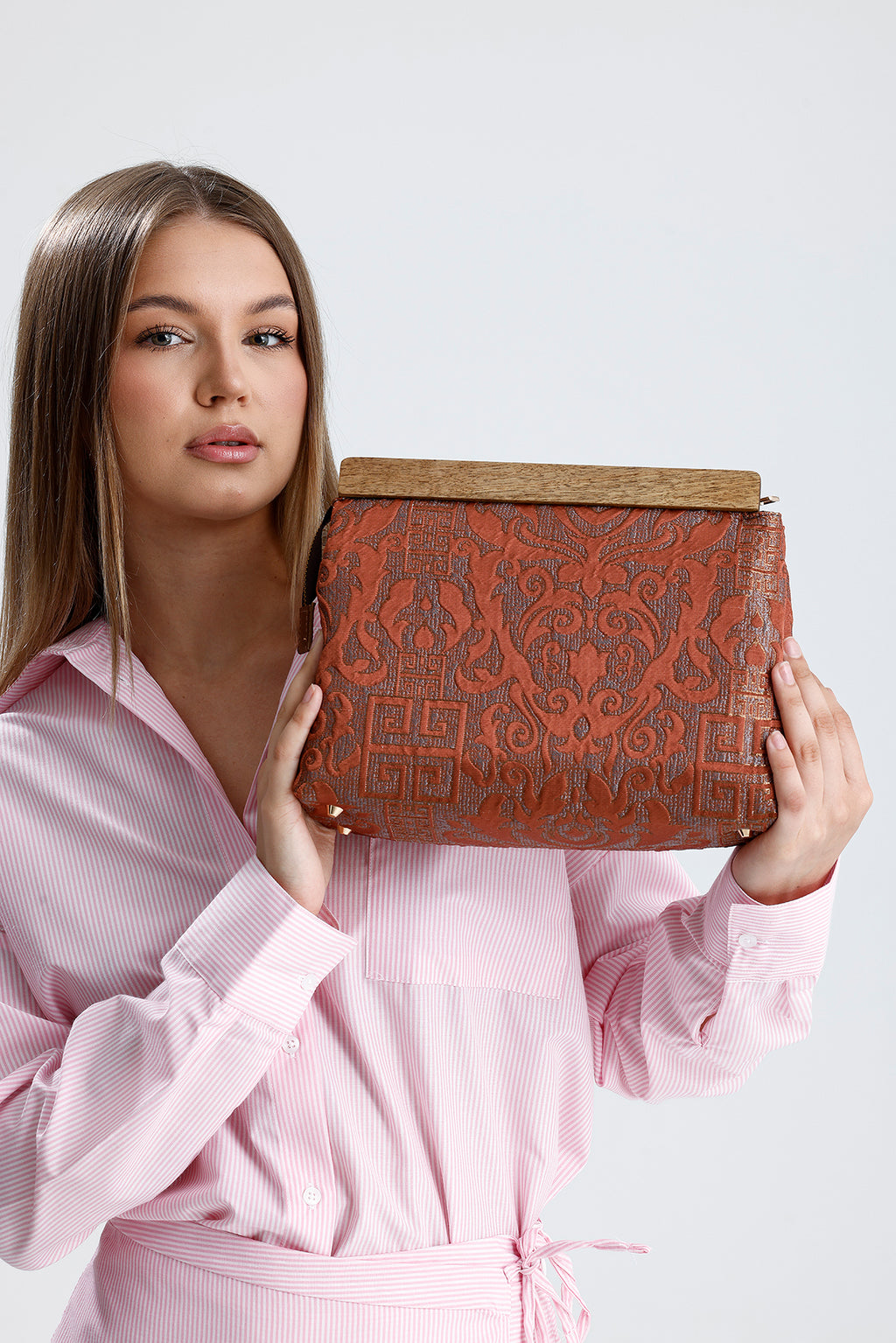 Heybes Kadın Otantik Desen Clutch Çanta