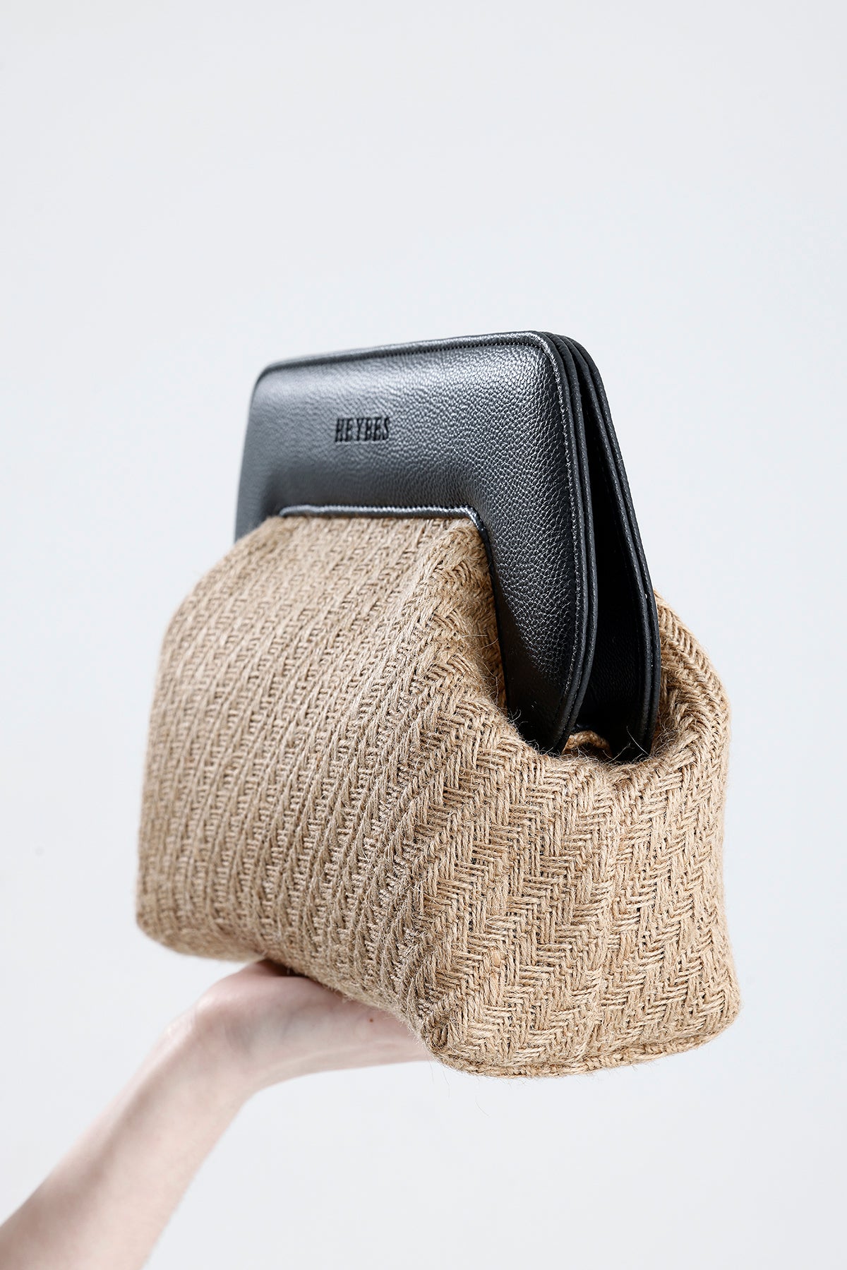 Heybes Kadın Çerçeveli Jüt Clutch El Çantası