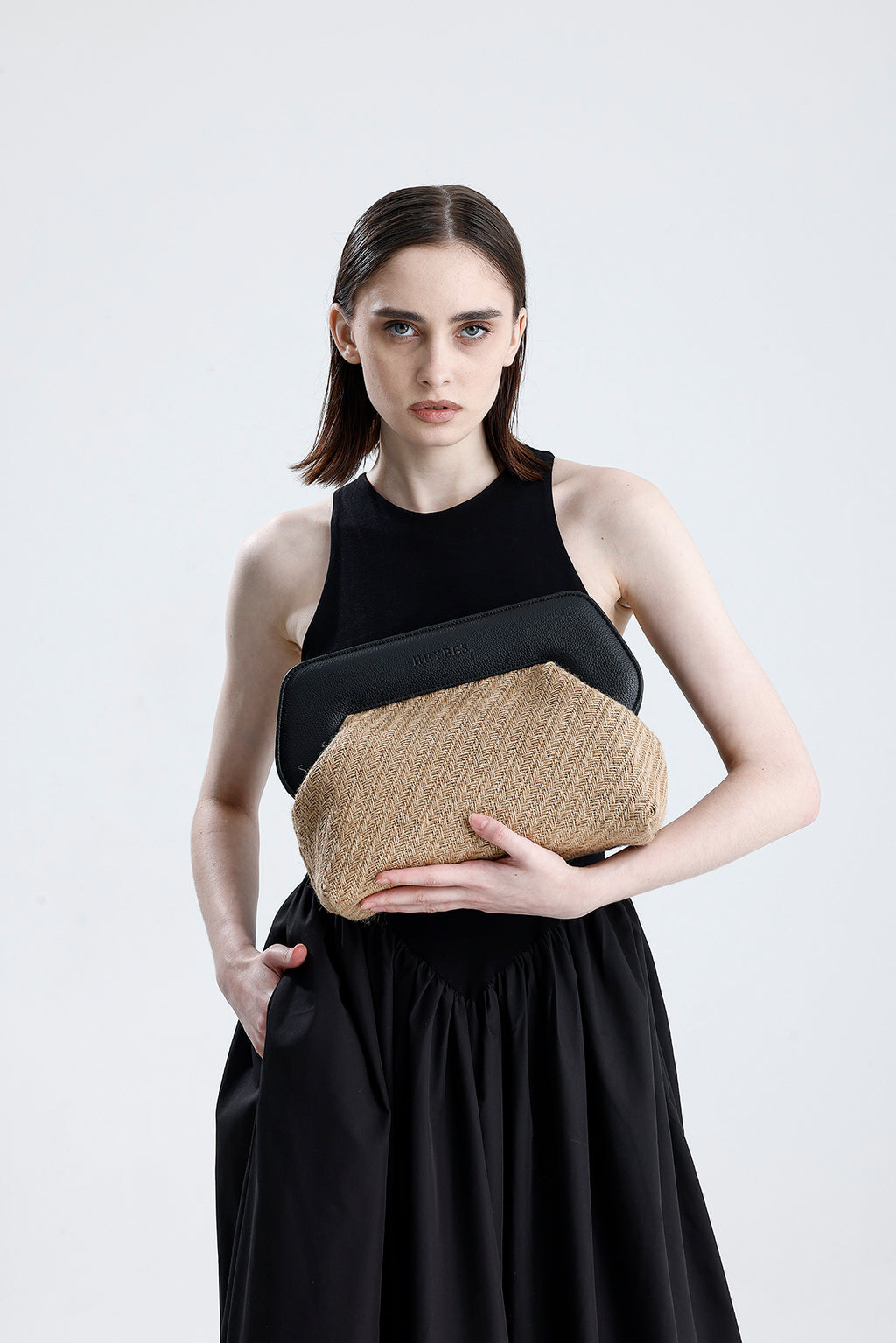 Heybes Kadın Çerçeveli Jüt Clutch El Çantası