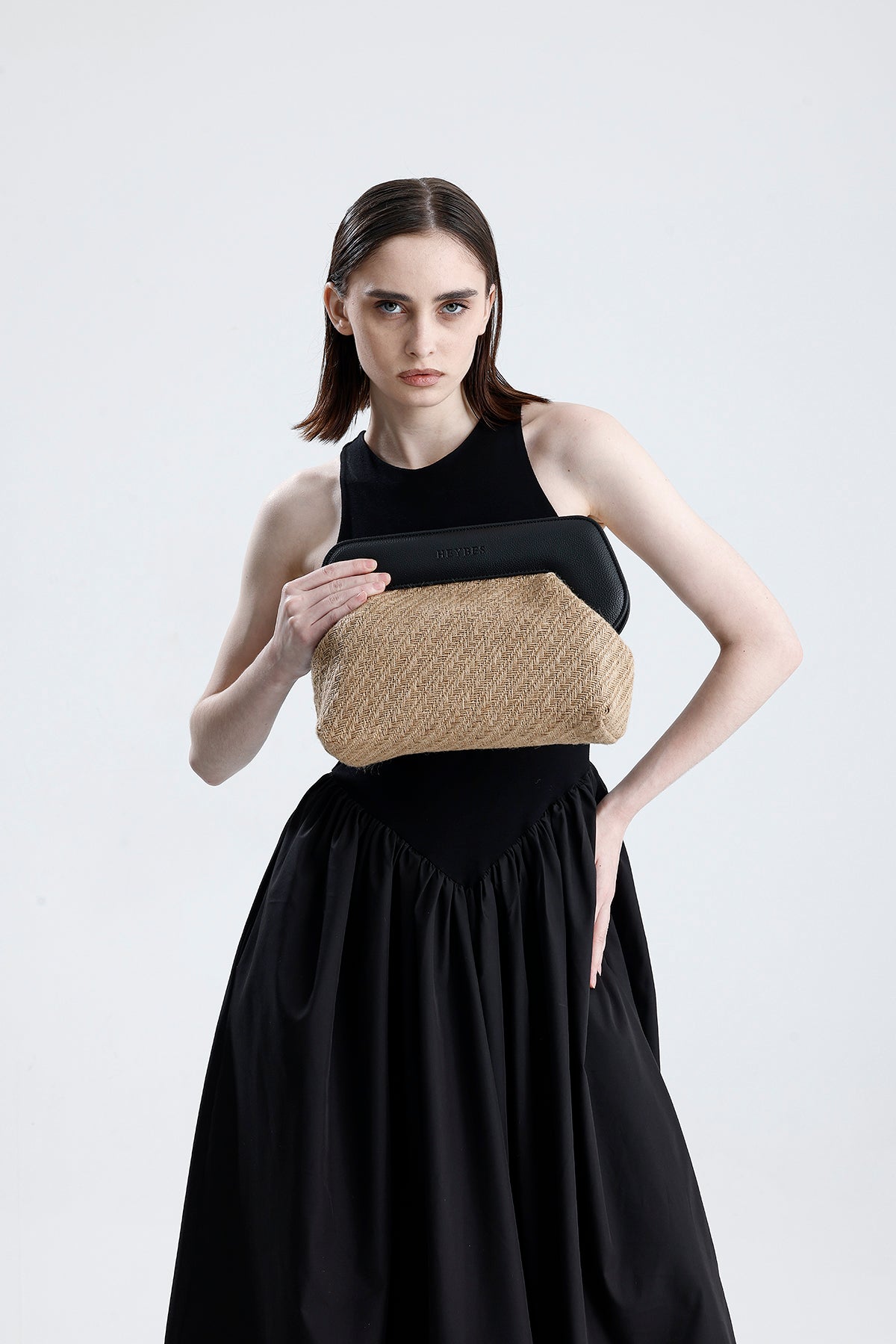 Heybes Kadın Çerçeveli Jüt Clutch El Çantası
