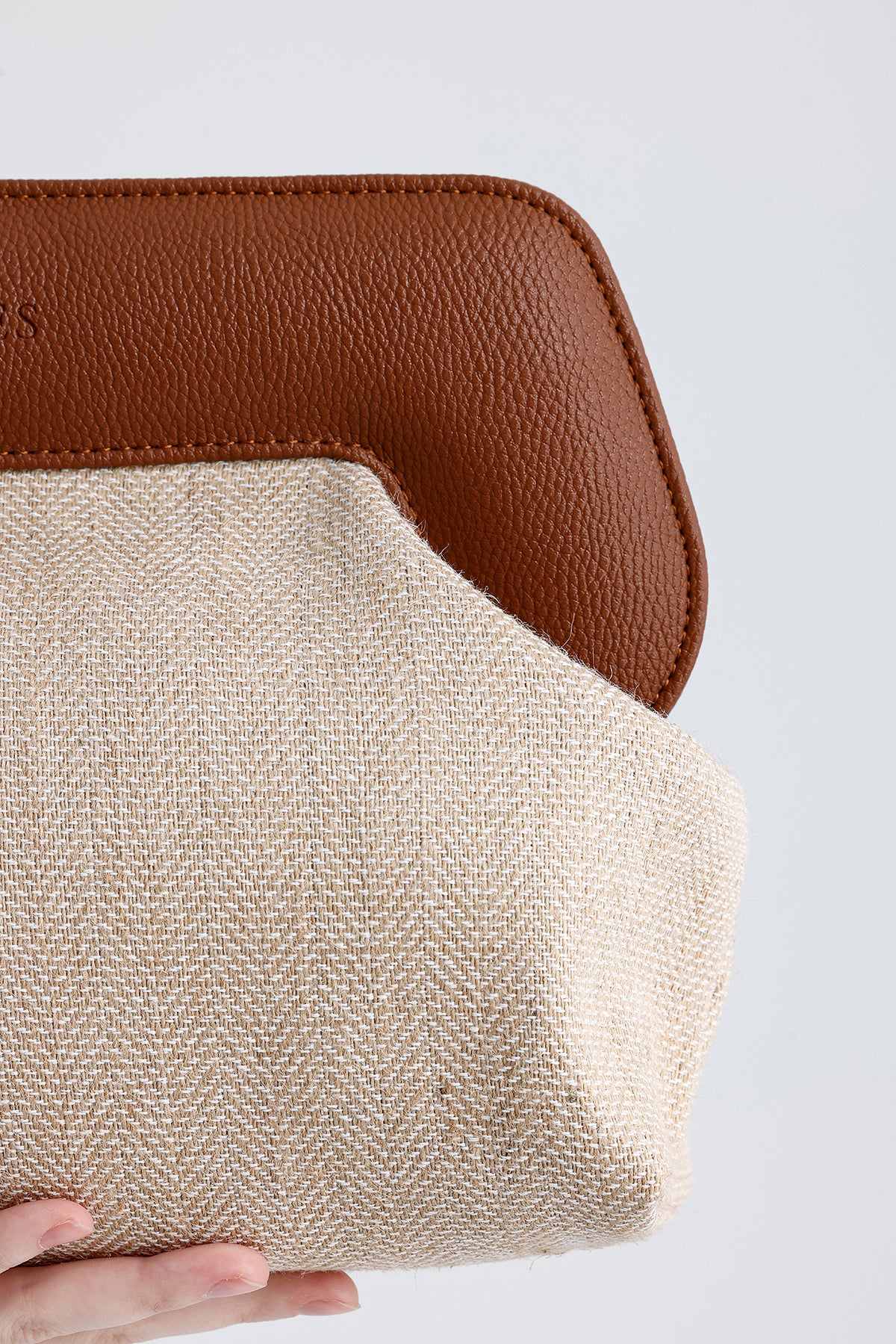 Heybes Kadın Çerçeveli Jüt Clutch El Çantası