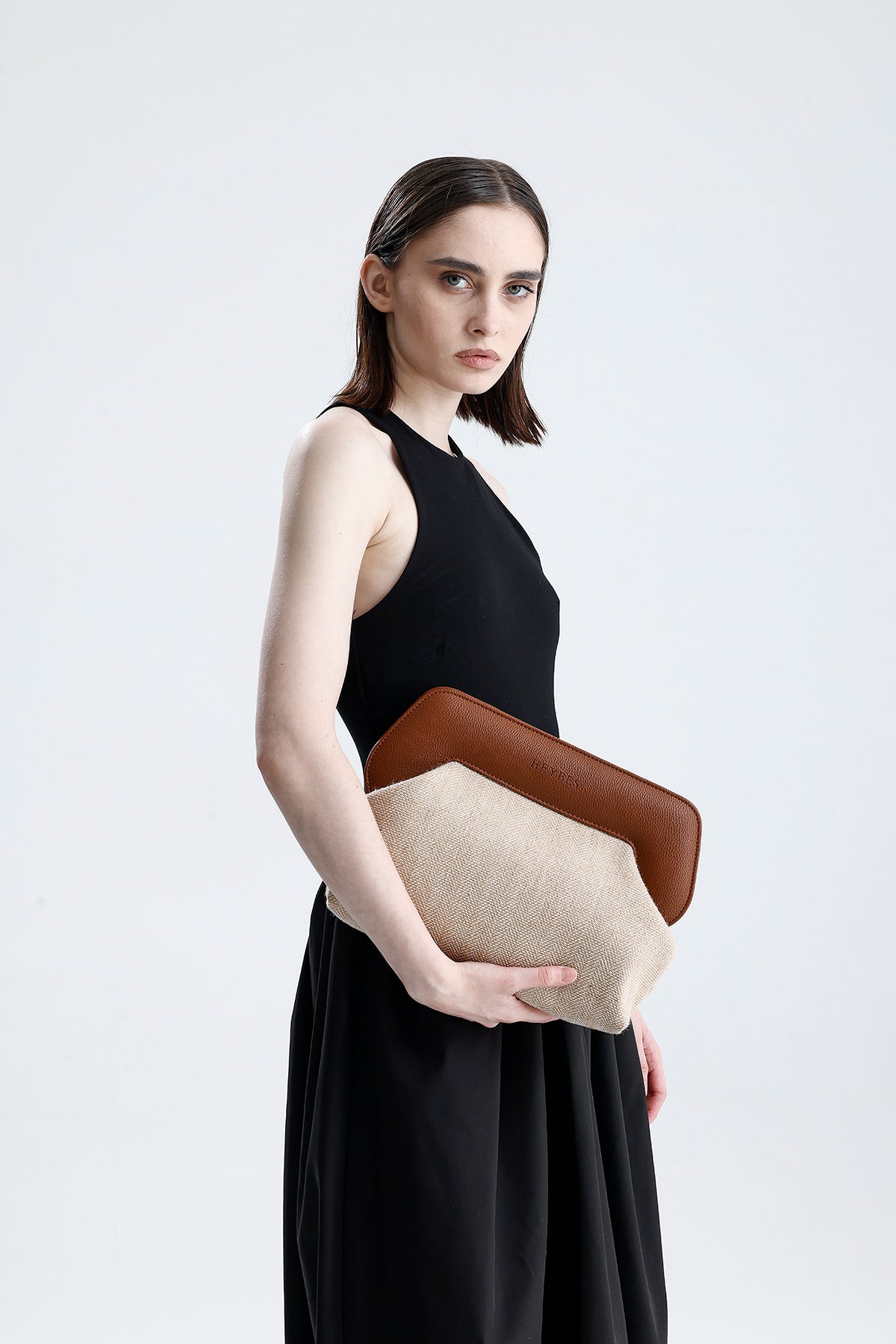 Heybes Kadın Çerçeveli Jüt Clutch El Çantası
