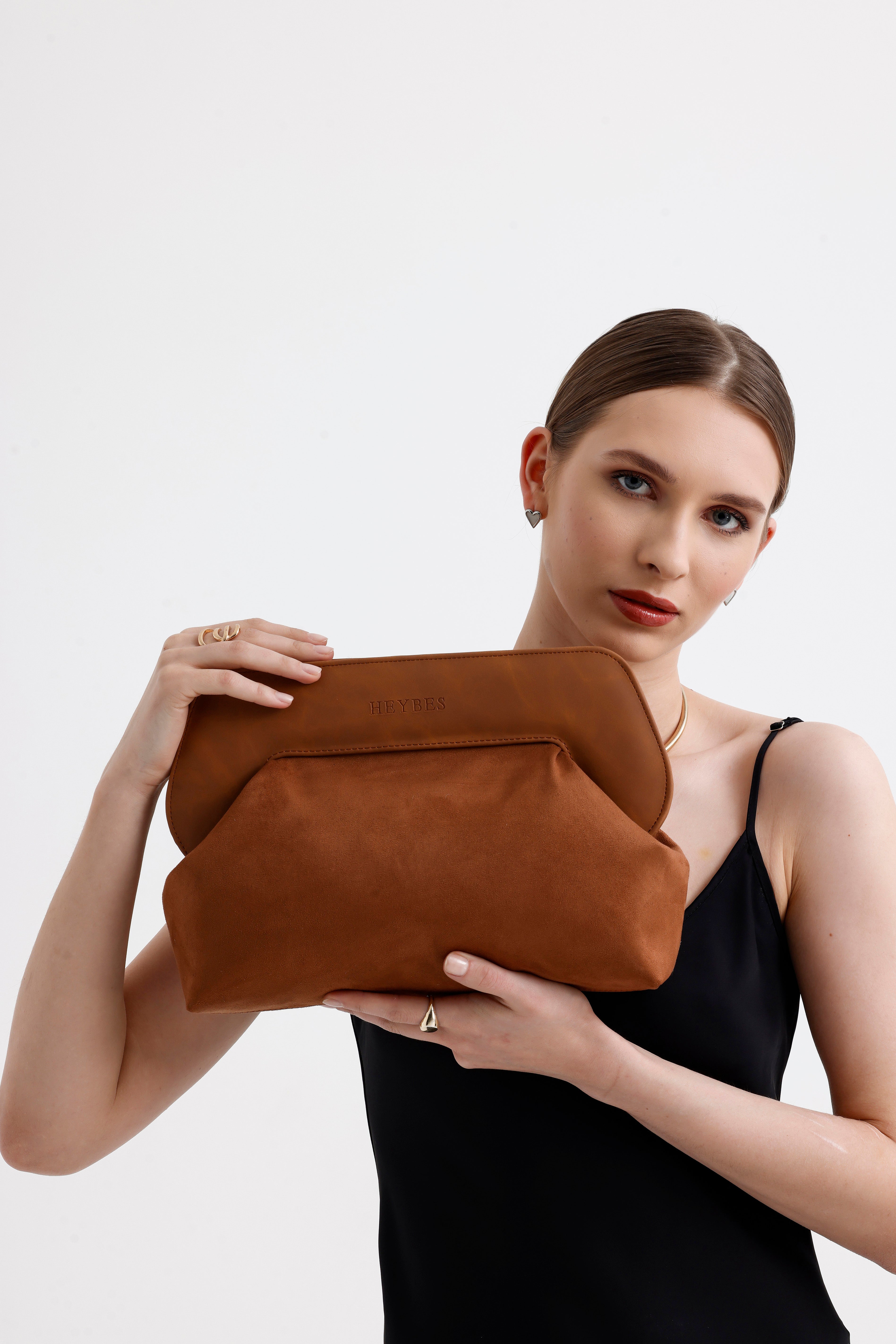 Heybes Kadın Deri Detaylı Süet Clutch El Çantası