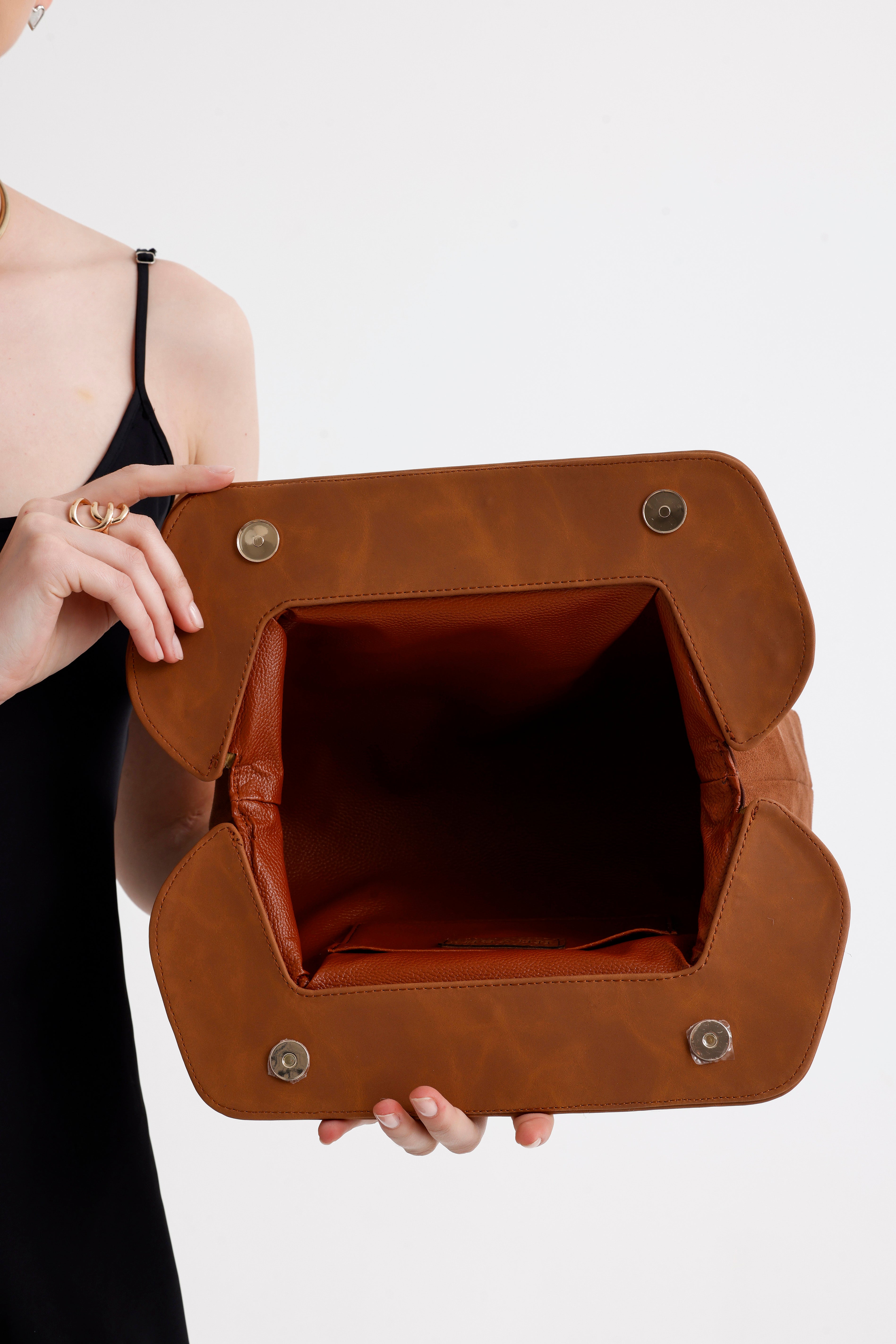 Heybes Kadın Deri Detaylı Süet Clutch El Çantası