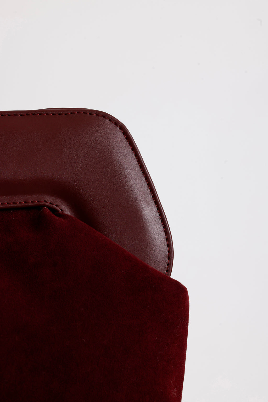 Heybes Kadın Deri Detaylı Süet Clutch El Çantası