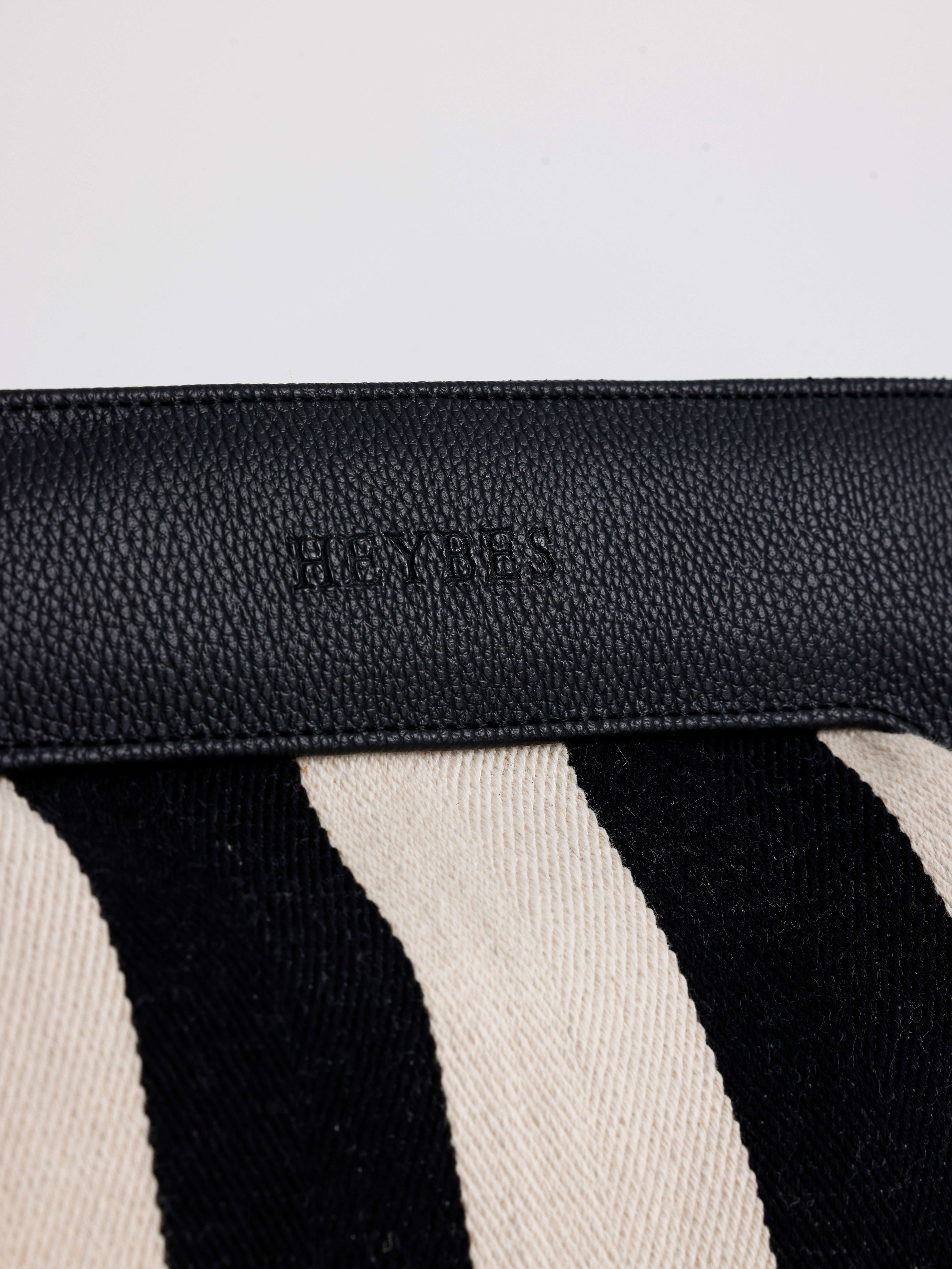 Heybes Kadın Çizgi Desenli Kanvas Clutch El Çantası